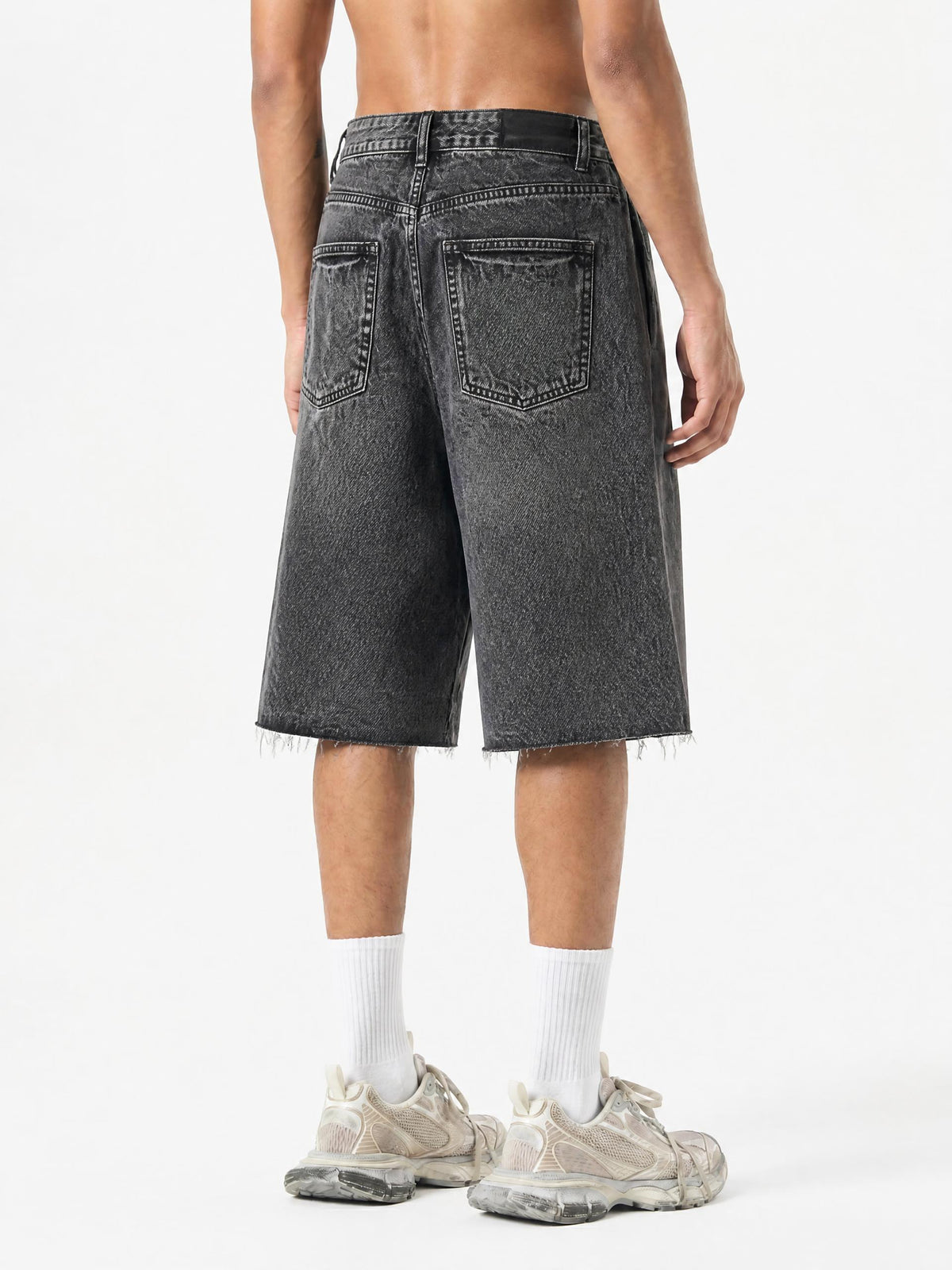 Black Men’s Vintage Wide Leg Denim Shorts